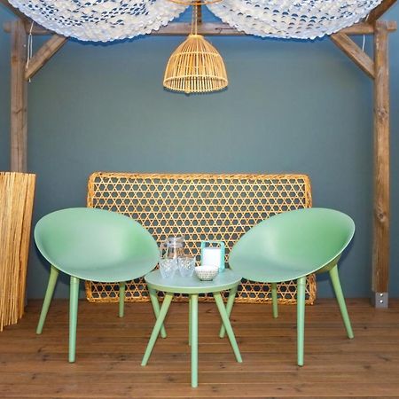 Idylle - Charmant Bungalow A 2 Pas Du Lagon ラ・サリーヌ・レ・バン エクステリア 写真